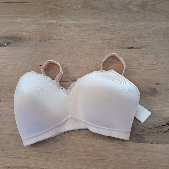 La Leche League International Other - NWT La Leche League Lined Wireless Nursing Bra